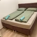 Roland Apartment Downtown -Erzsebet Korut