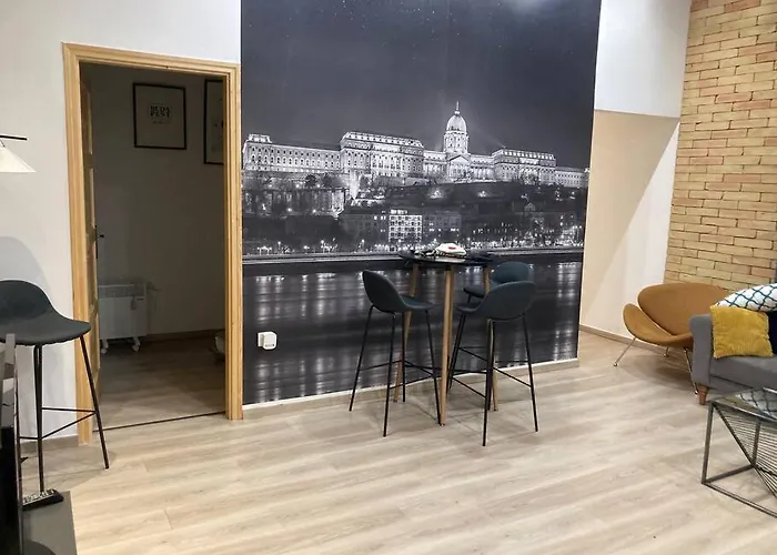 Roland Apartment Downtown -Erzsebet Korut
